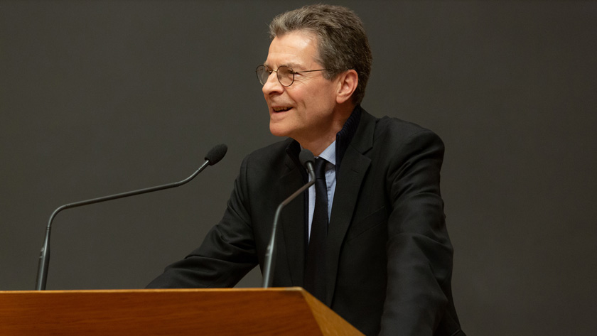 Portret Antoine Compagnon