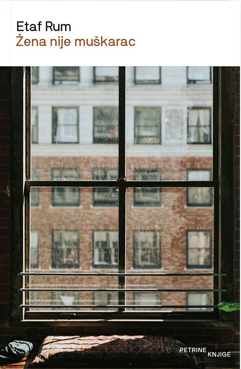 Žena nije muškarac